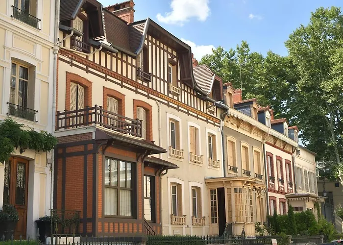 Appartement Lumineux Proche Du Parc Des Sources